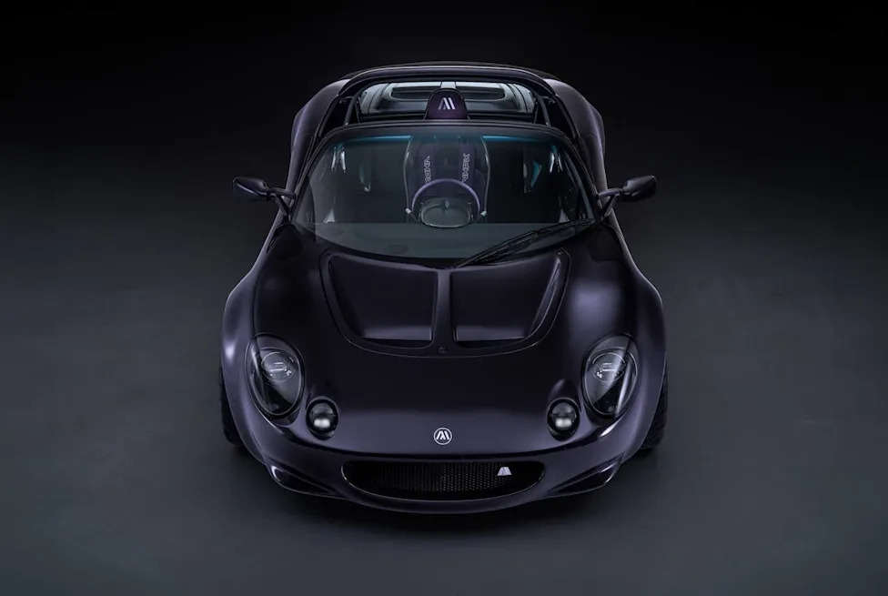 This $470,000 Lotus Elise Restomod Weighs Under 1,322 Pounds