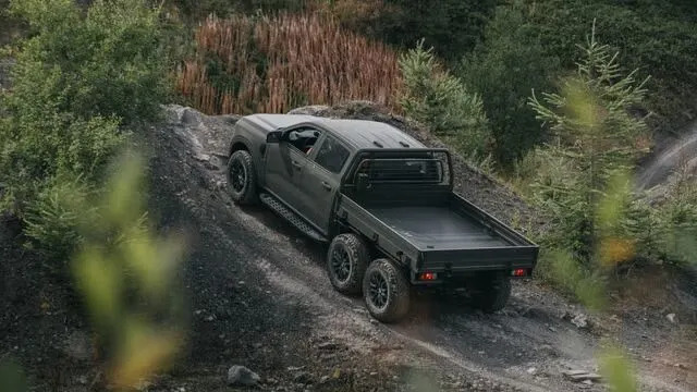 The Ford Ranger Goes 6x6