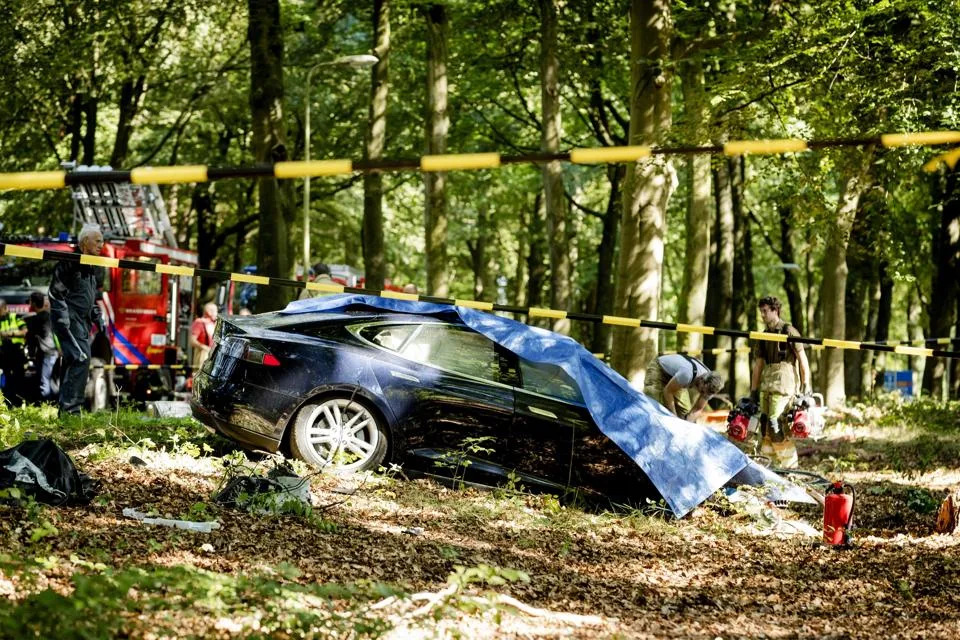 Tesla’s Biggest Recall Yet Exposes A Dangerous Problem With Modern Cars