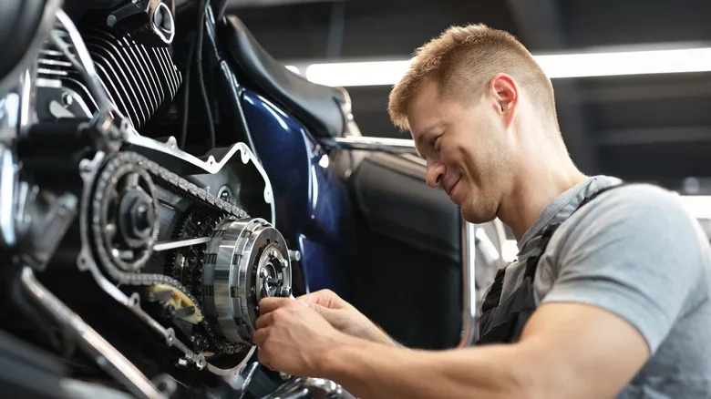 How Long Does A Motorcycle Clutch Usually Last?
