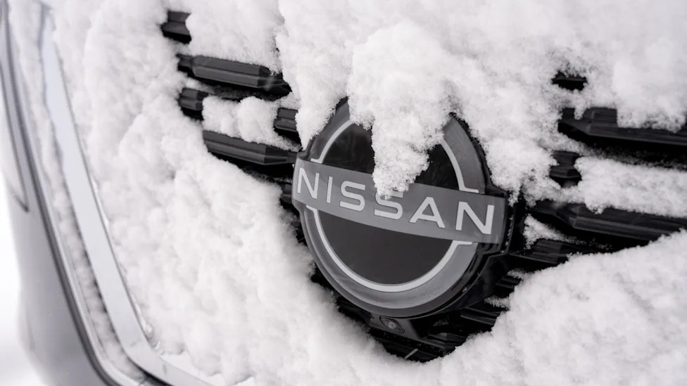 Second Automaker Sounds Alarm Over Dwindling Motor Oil Stock