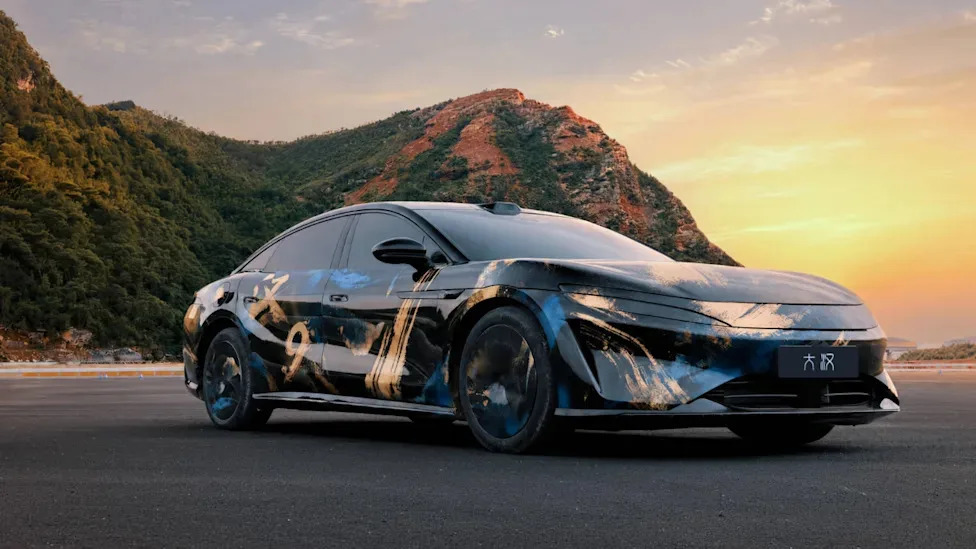 BYD, Porsche, Why BYD's New Flagship Sedan Should Have Porsche Sweating