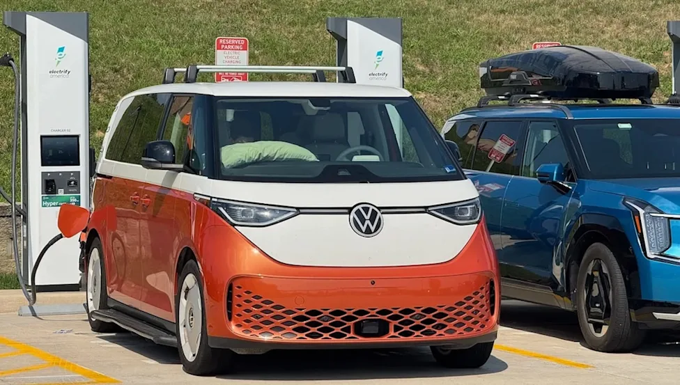 Virginia family took 6 in a VW ID.Buzz for 1,000 miles, and says the EV tradeoff was worth it