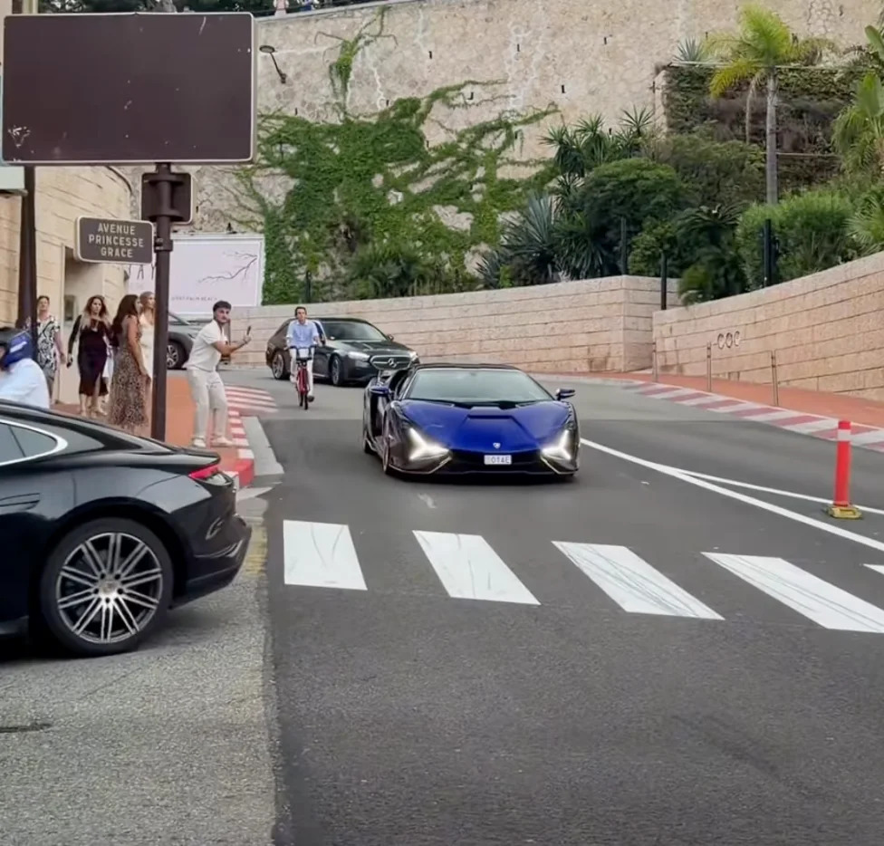 Lamborghini, Rare Lamborghini Sián Spotted Driving In Monaco — Likely Fernando Alonso's