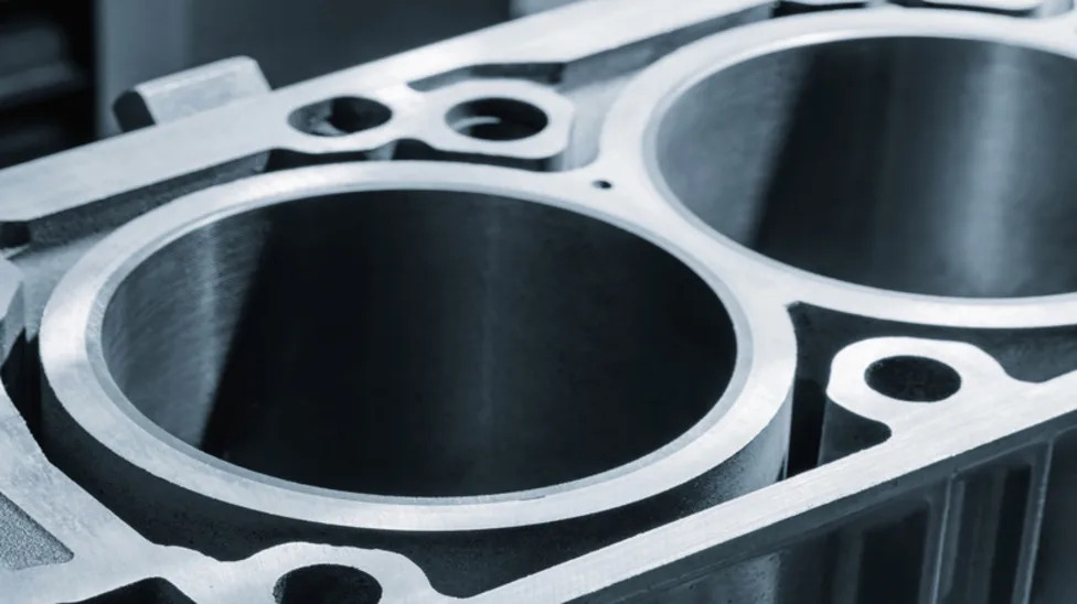 Why Some Diesel Engines Need Wet Cylinder Sleeves, But They're Rare In Gas Engines