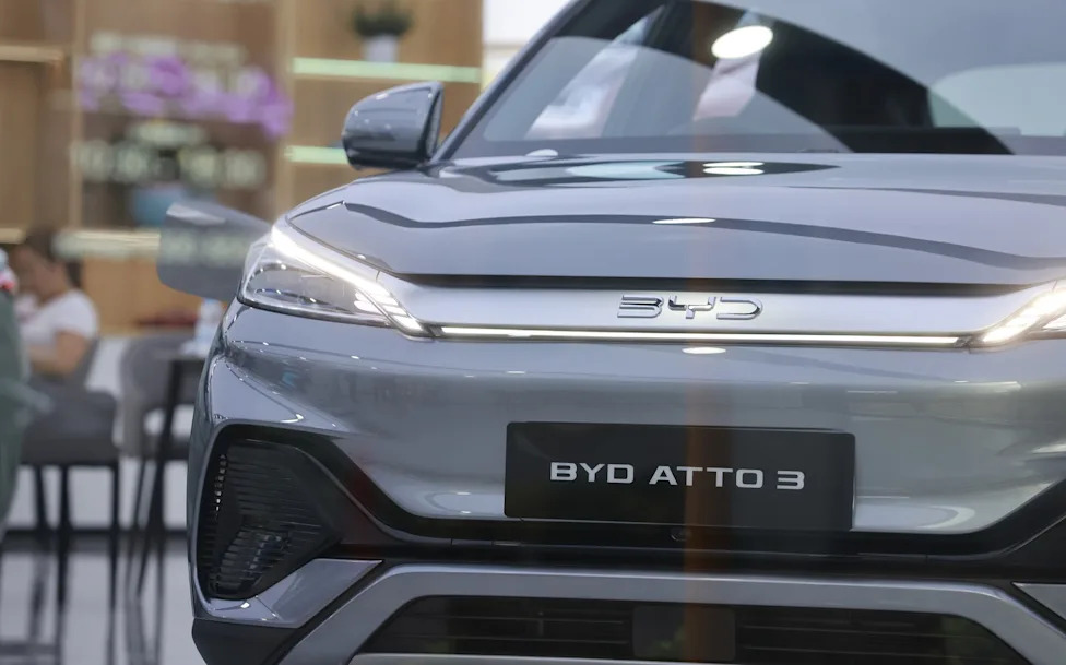 BYD, BYD brings 5-minute EV charging to several luxury models — and even at -22F, it takes only 3 minutes longer