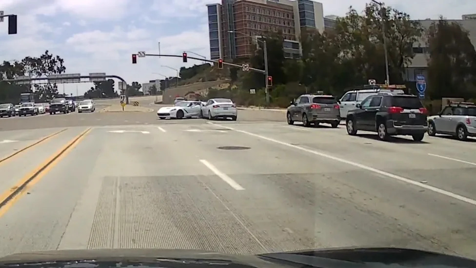 Tesla, Tesla Runs Red Light, Slams Into C7 Corvette in California