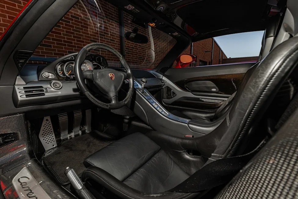 This Stunning 2005 Porsche Carrera GT Is for Sale on Mecum's Monterey Auction