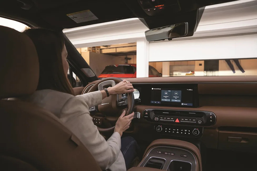 Hyundai Is Putting Garage Door Controls Behind A Subscription
