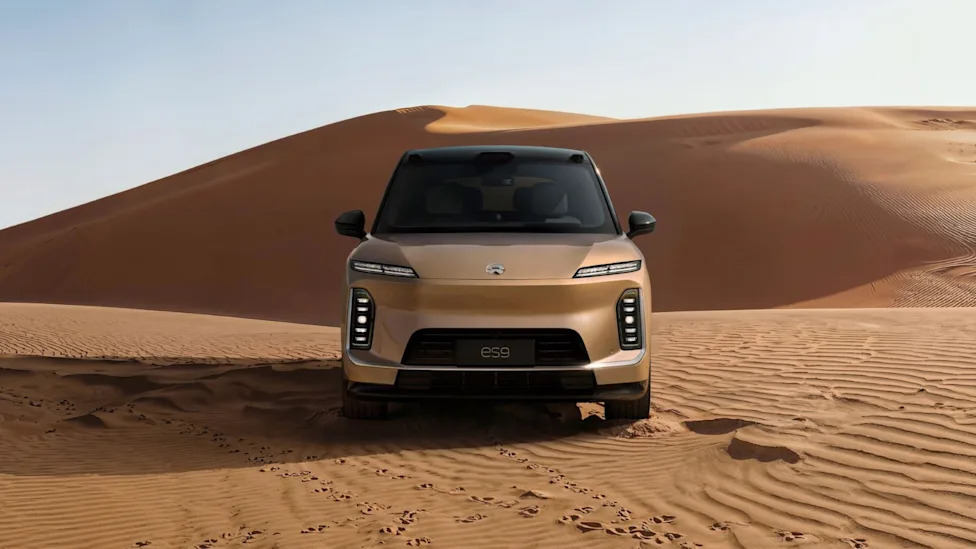 Nio launches China's largest electric SUV with 697 hp and a lower-than-expected starting price