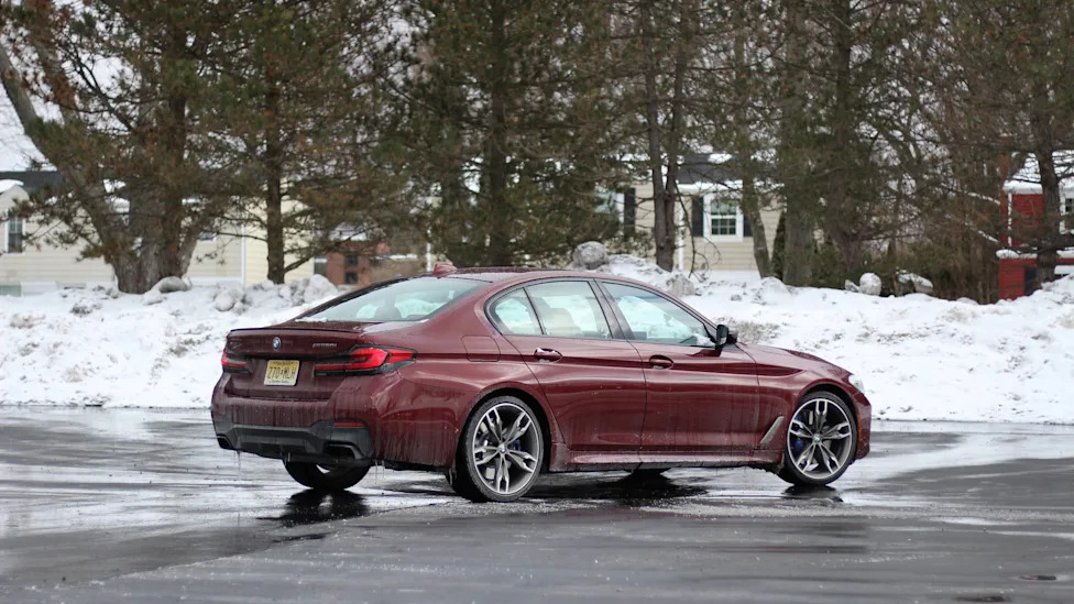 BMW Recalls Nearly 28,000 Cars, and Some May Be Fixed With Glue