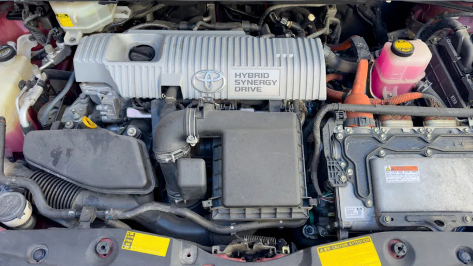 What Happens If Your Hybrid Battery Dies?