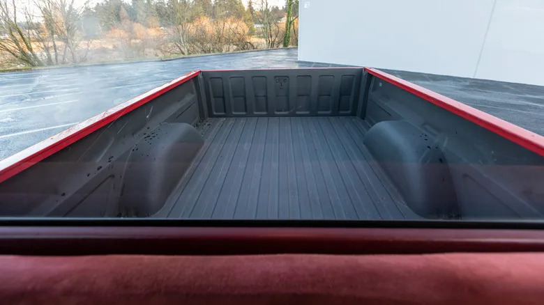 How To Clean The Tight Gap Between Your Truck Cab And Bed