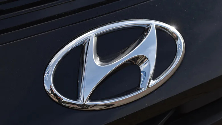 Hyundai's Logo Secretly Shows Two People Shaking Hands