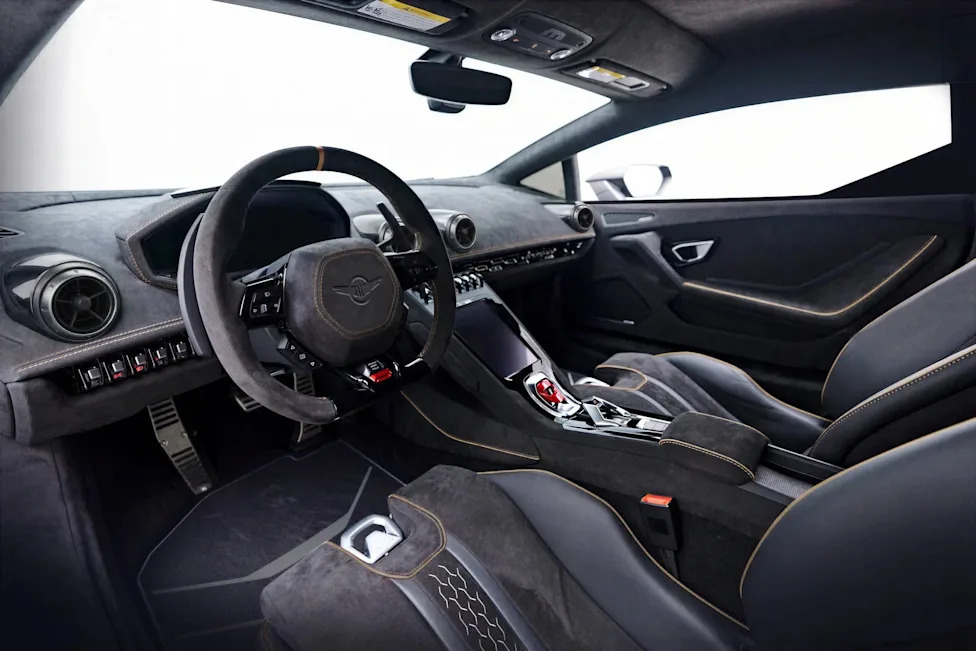 This 800-HP Off-Road Huracan Makes The Sterrato Look Sensible