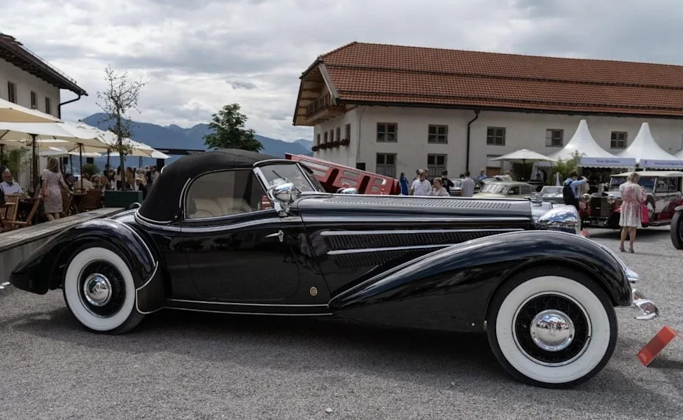 1939 Horch 855 Special Roadster by Gläser Wins Best of Show at Concours of Elegance Germany 2026