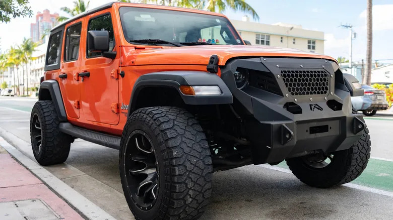 Here's Why You May Want To Add Fender Flares To Your Jeep