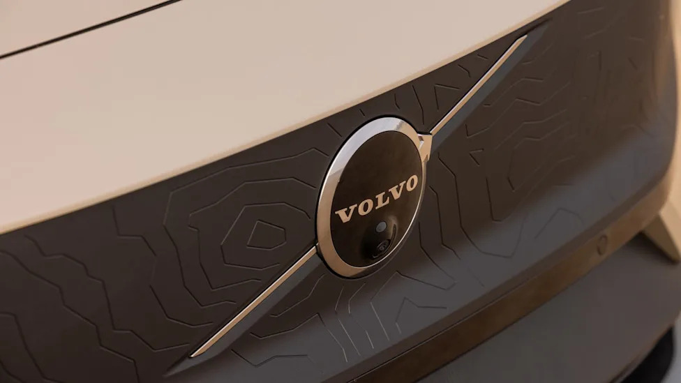 Report: Volvo EX50 Will Replace EX40 in the U.S.