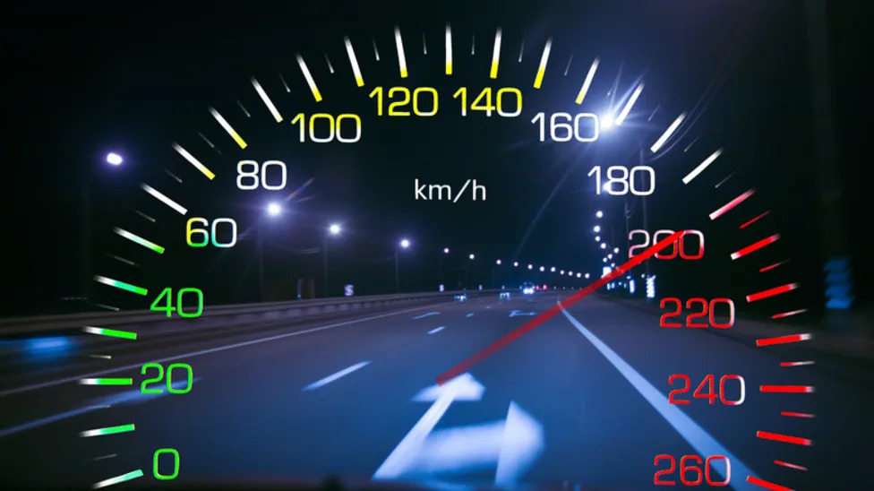 What Happens If You Max Out The Speed Limiter On A Car? Here's How The Tech Works