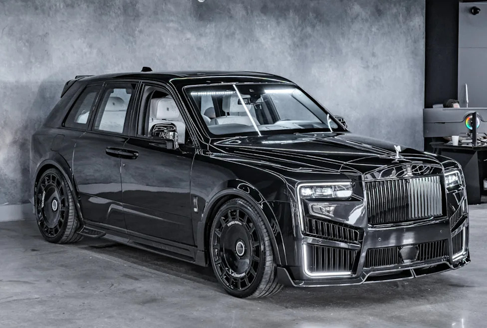 Mansory Gives This Rolls-Royce Cullinan a Surprising .44 Magnum Defense Without the Massive Weight Gain