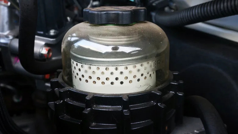 What Does A Lift Pump Do On A Diesel Engine (And How Is It Different From A Fuel Pump)?