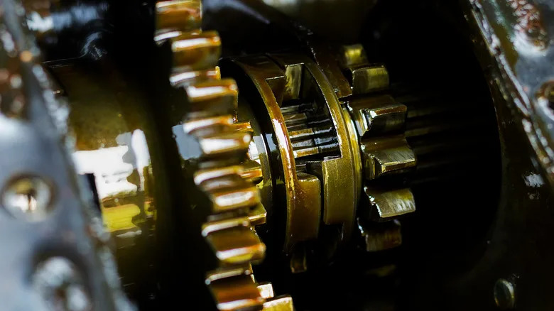 What Does EP Mean When It Comes To Gear Oil?
