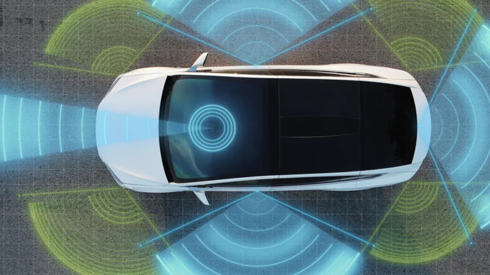 A 360-Degree Camera For Your Car Might Be More Useful Than You Think