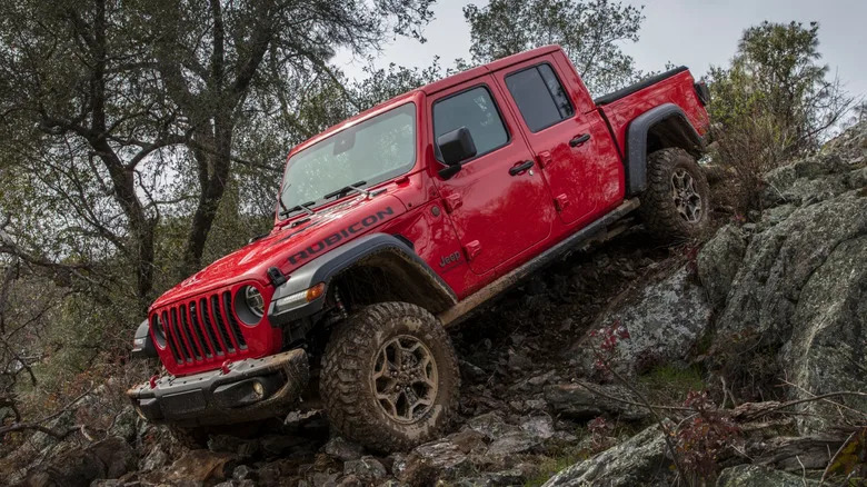 Why Cybertrucks Aren't The Best Off-Road Vehicles