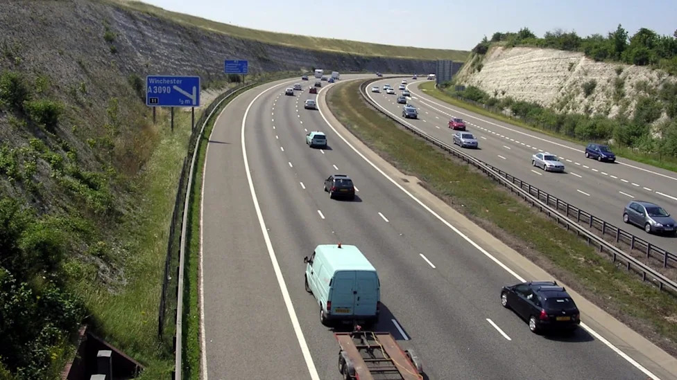 UK Drivers Told To Drive at Just 45MPH Due to the Heatwave