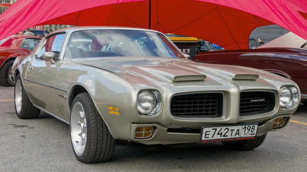 What Engine Powered The 1973 Pontiac Firebird &amp; How Much Is One Worth Today?