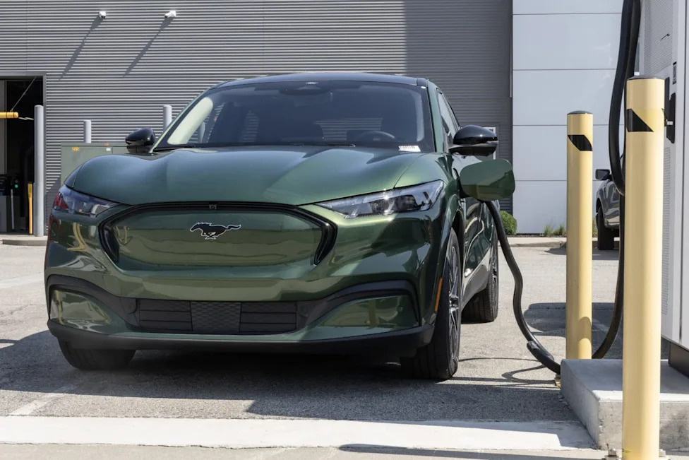Ford, Ford Mustang Mach-E, Ford Mustang, Ford extends EV offer: Free home charger, installation, or $2,000 off a 2025 Mustang Mach-E