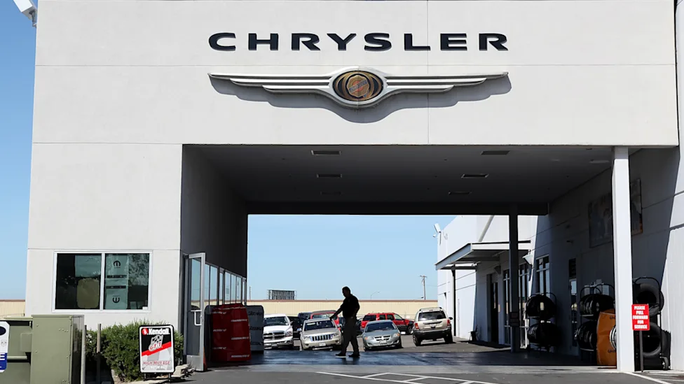 Chrysler recalls nearly 75K SUVs over parts that could detach while driving