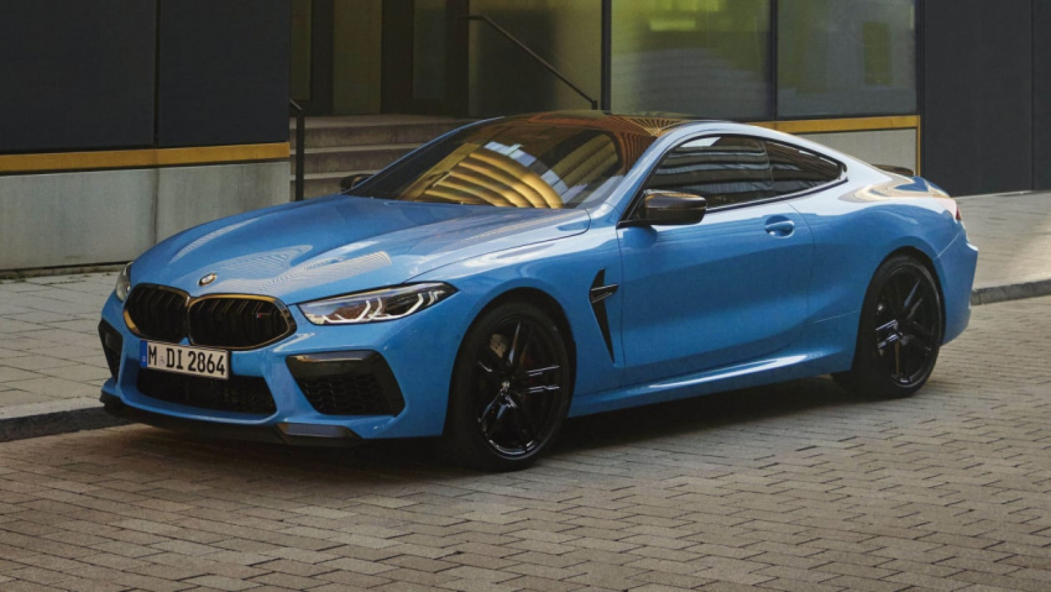 autos, bmw, cars, reviews, m8 convertible, m8 coupe, performance cars, 2022 bmw m8 competition now on sale