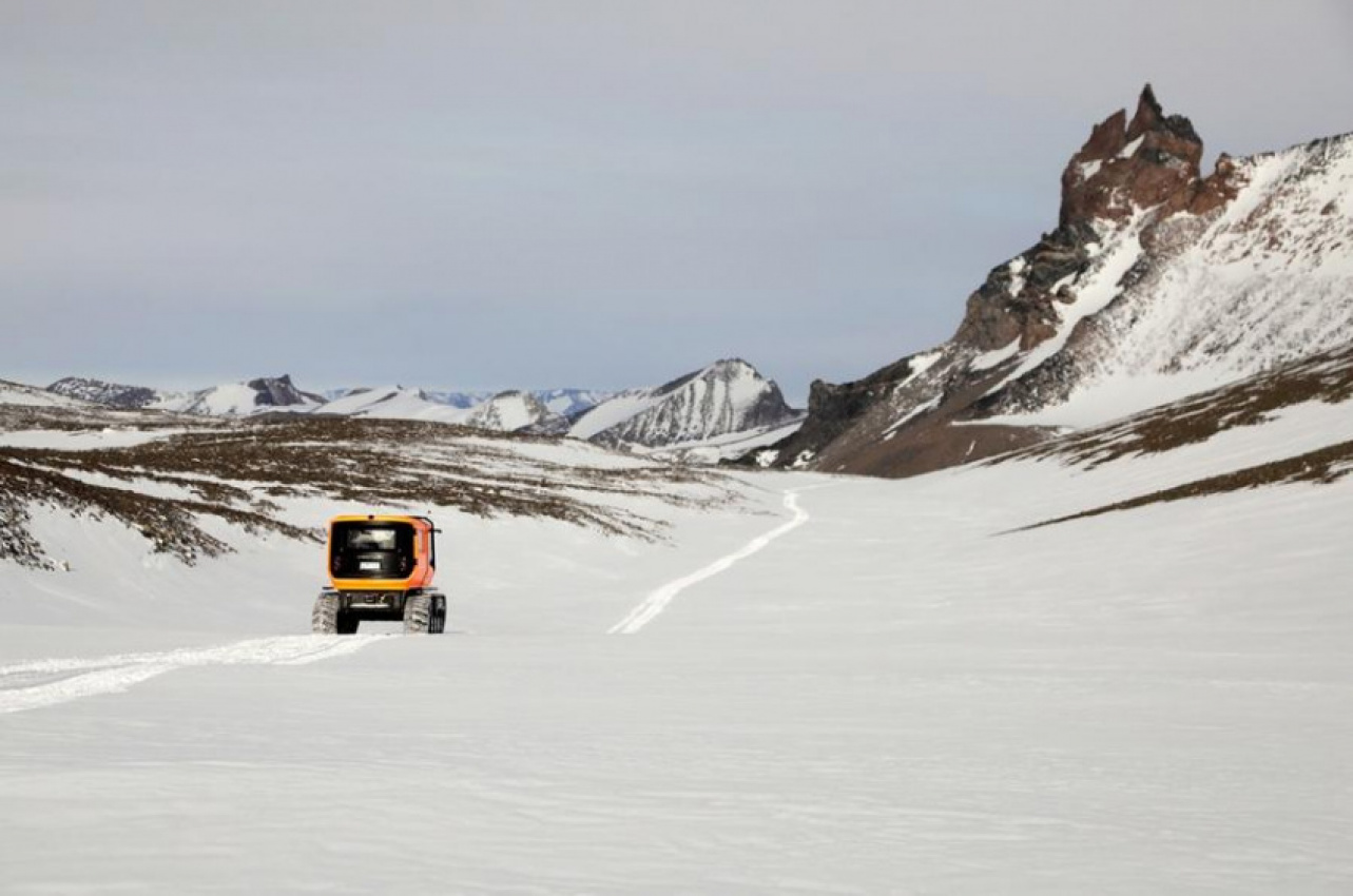 autos, cars, reviews, car news, move electric, venturi antarctica is first fully electric polar-research vehicle