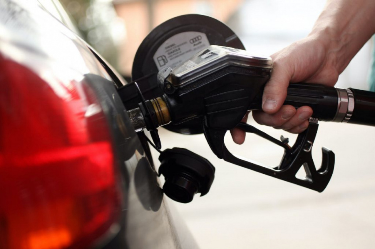 autos, cars, fuel, gasoline, octane, using this octane of gasoline could void your car’s warranty