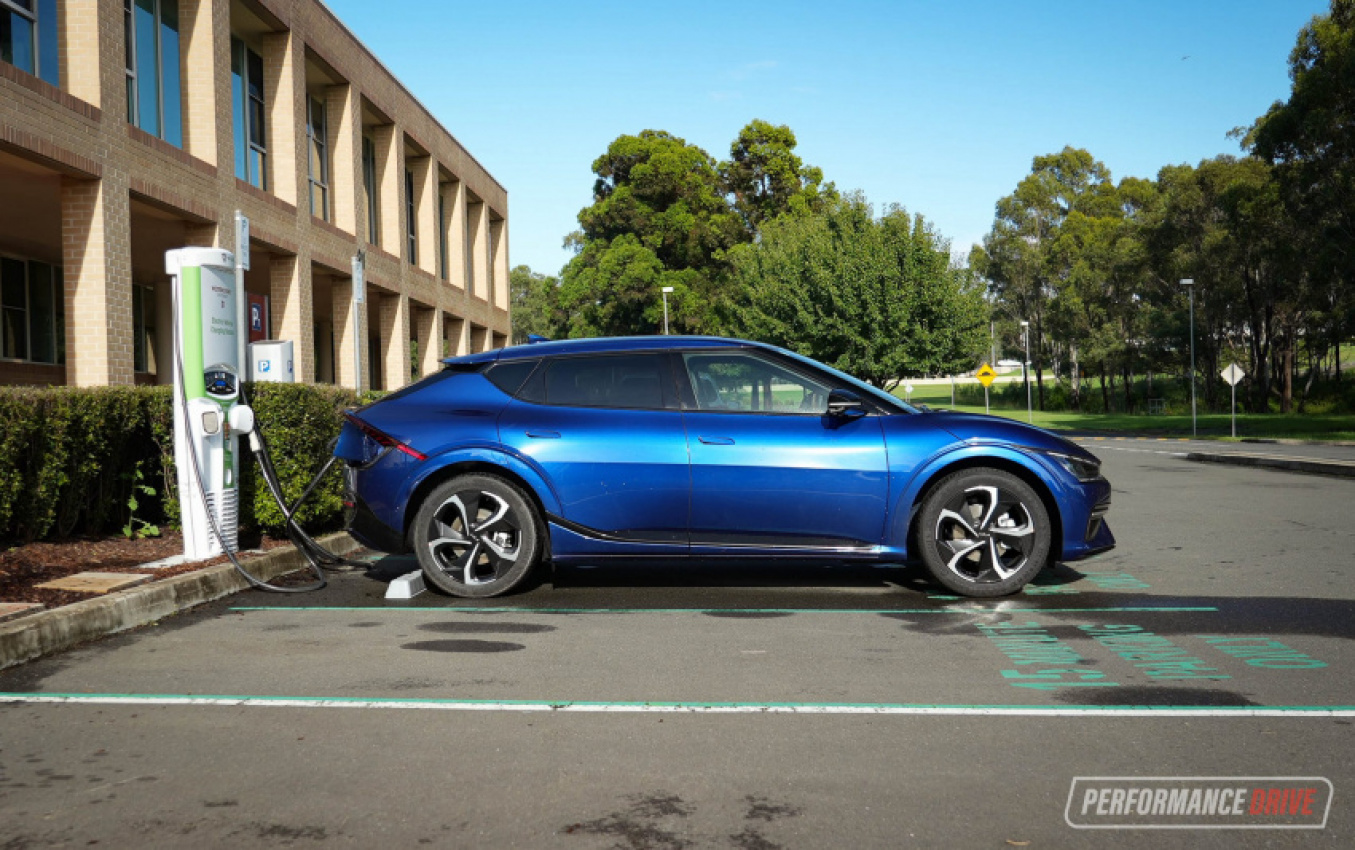 autos, cars, kia, android, android, 2022 kia ev6 gt-line rwd review (video)