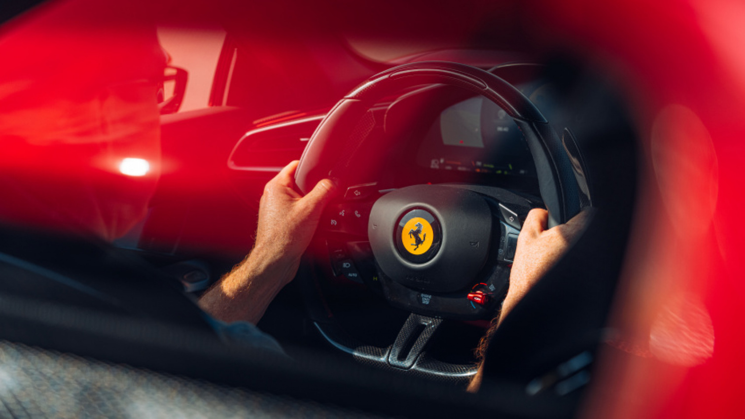 Flat out in the astonishing new Ferrari 296 GTB - TopCarNews