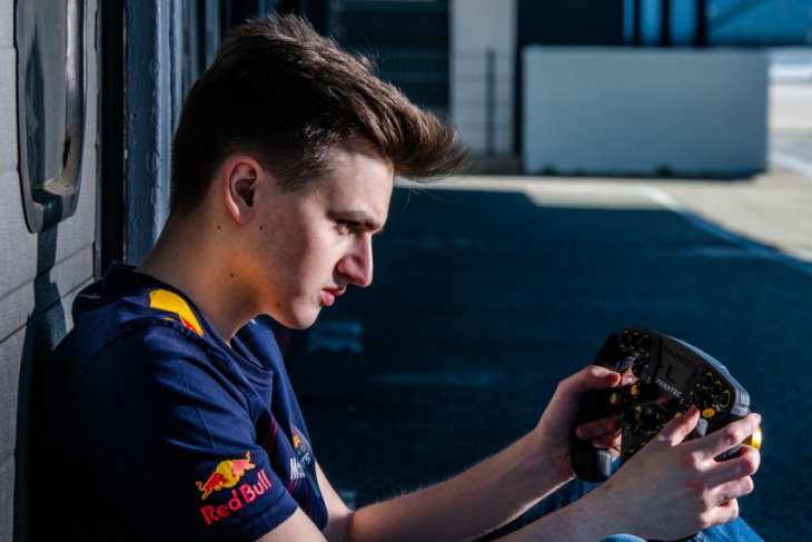 three things that need to change about f1 esports