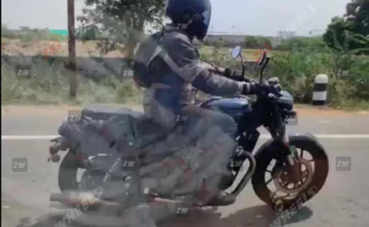 royal enfield shotgun 650 spotted on test once again in india