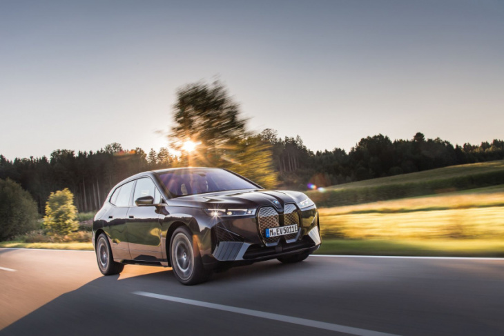 bmw ix receives its most candid (and entertaining) review so far