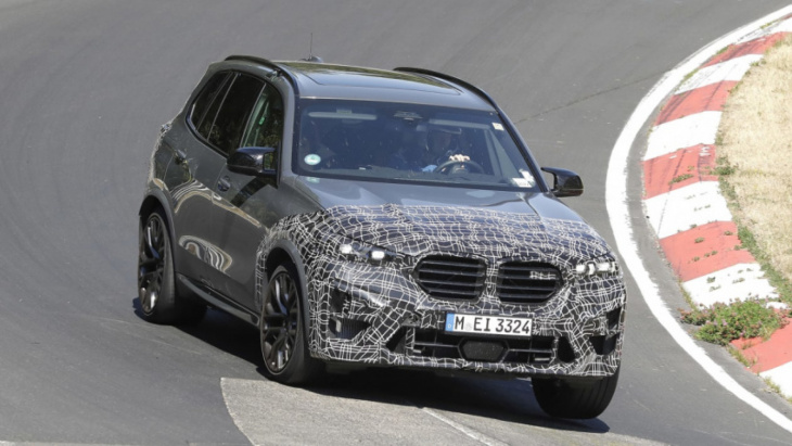 2023 bmw x5 m spied – update incoming for the lairy porsche cayenne turbo gt rival