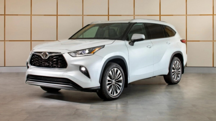 can you actually find value in the 2023 toyota highlander le suv?