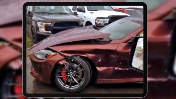 2023 nissan z already wrecked before it leaves the dealership