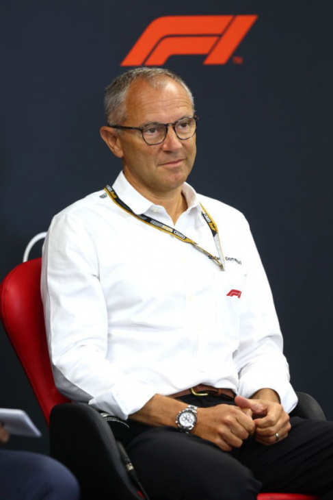 f1 ceo domenicali says it might take 'a meteorite' for a woman to make an f1 grid