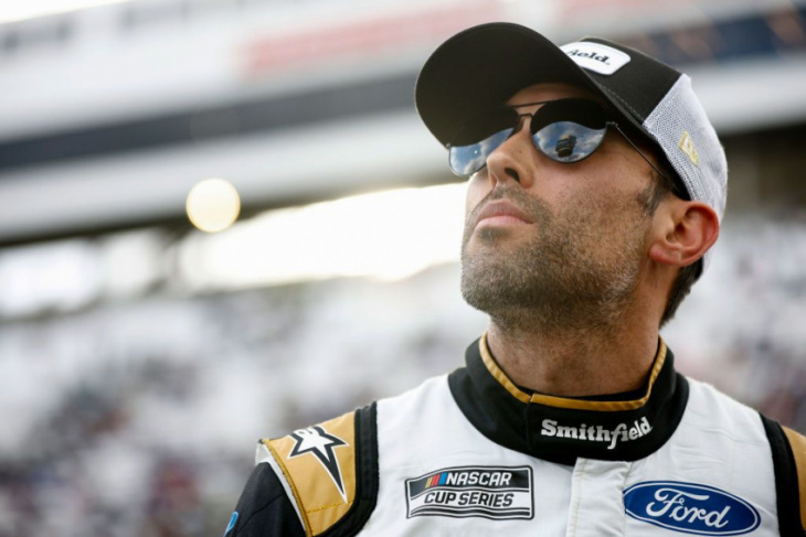 aric almirola changes his tune, will return to nascar cup series in 2023