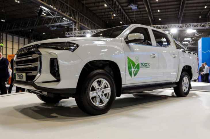 2023 maxus t90ev electric pick-up truck revealed: price, specs and release date