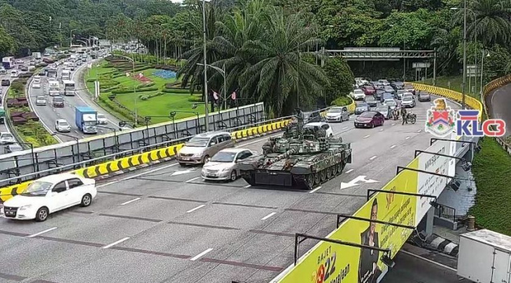 sorry for the traffic jams, says army after second vehicle breakdown