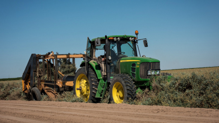 farm to asphalt: bridgestone creates tires with desert shrubs
