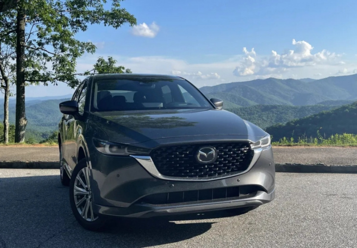 consumer reports recommends both 2023 mazda compact suvs