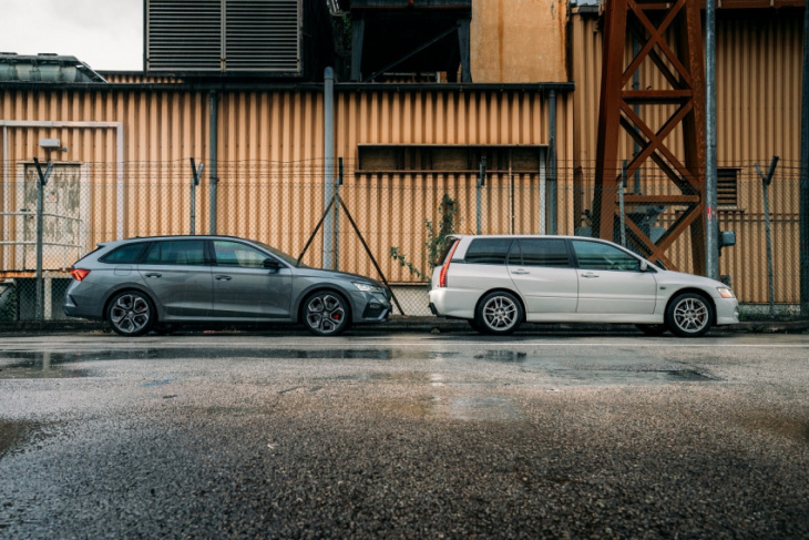 mitsubishi lancer evolution 9 wagon gt-a & skoda octavia combi rs drive feature : load runners